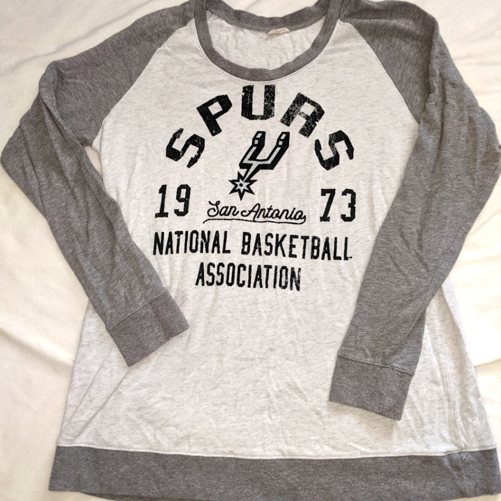 Spurs sweater shirt